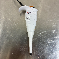 Sartorius Picus 300 pipette image 0